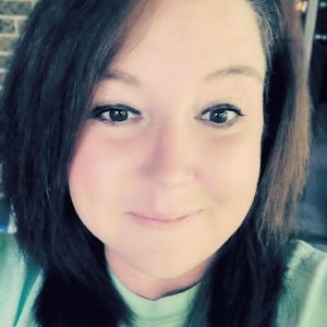 Meet your Posher, Bobbie